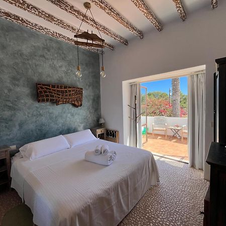 Boutique Hostal La Curandera De Salinas Sant Francesc de s'Estany Buitenkant foto