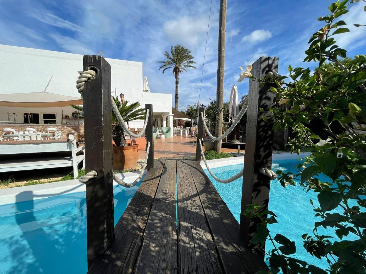 Boutique Hostal La Curandera De Salinas Sant Francesc de s'Estany Buitenkant foto