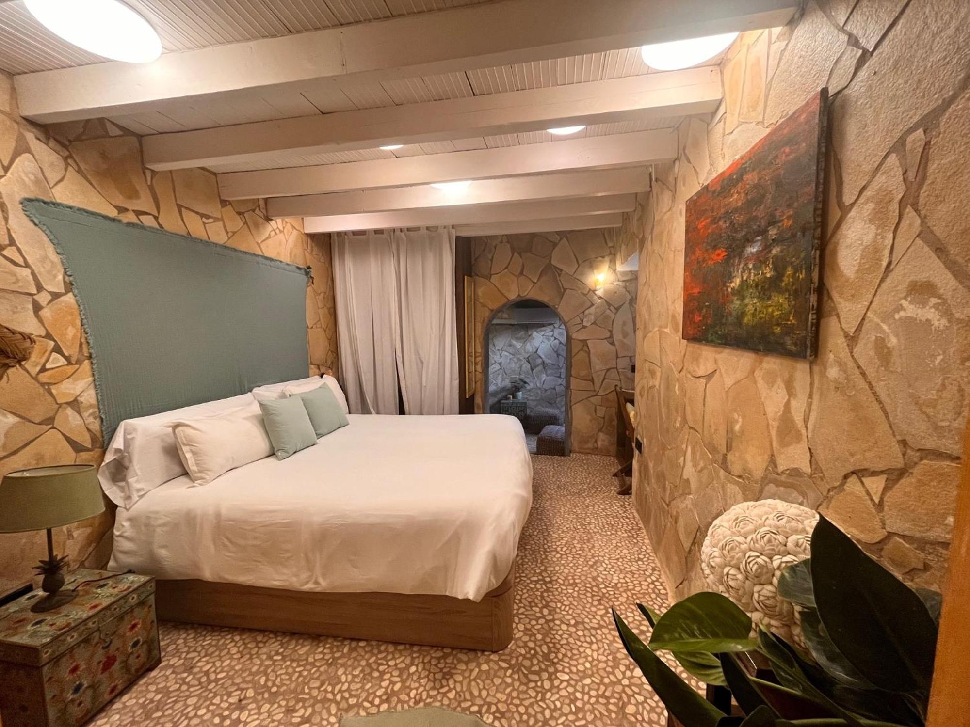 Boutique Hostal La Curandera De Salinas Sant Francesc de s'Estany Buitenkant foto
