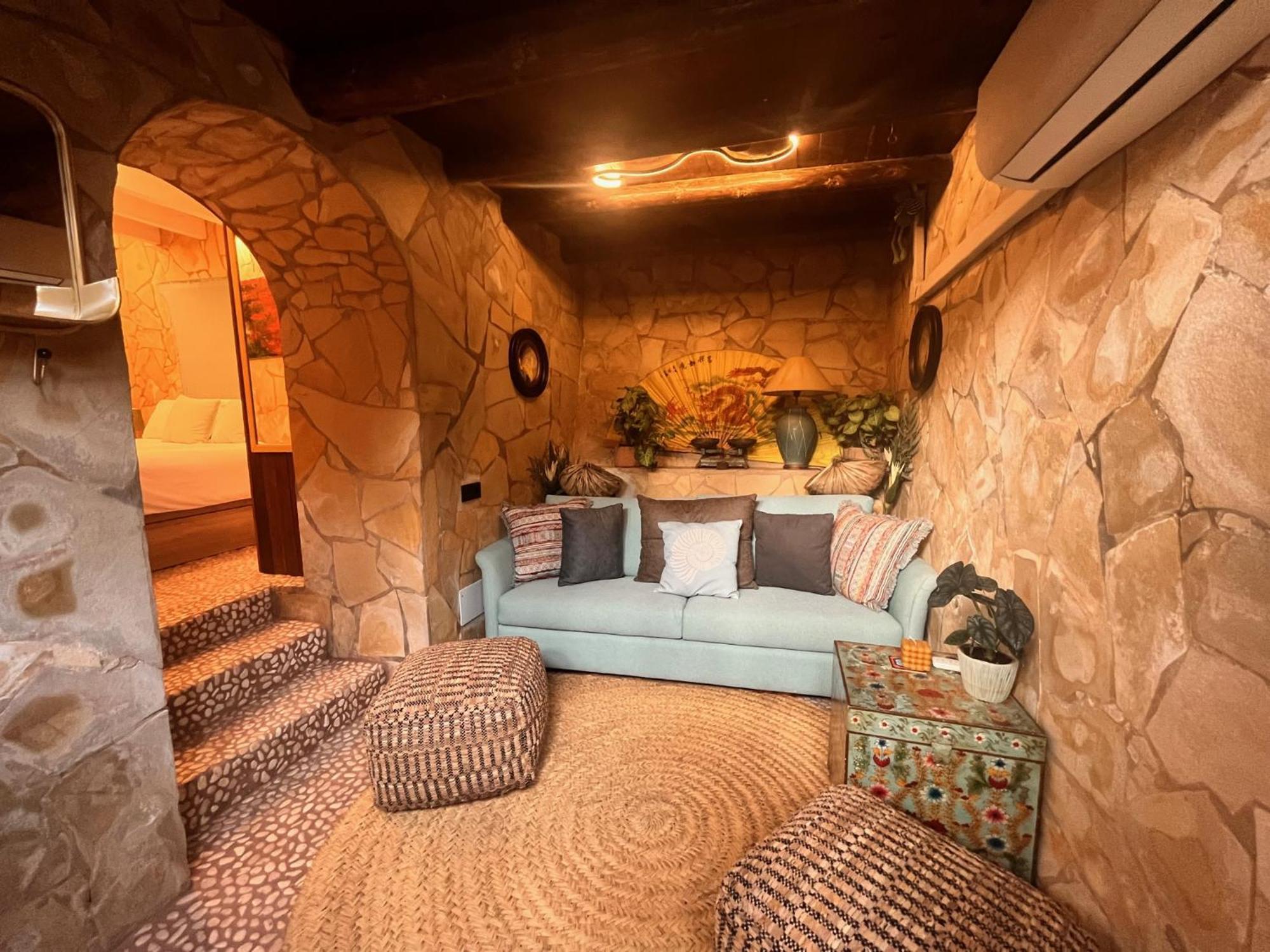 Boutique Hostal La Curandera De Salinas Sant Francesc de s'Estany Buitenkant foto