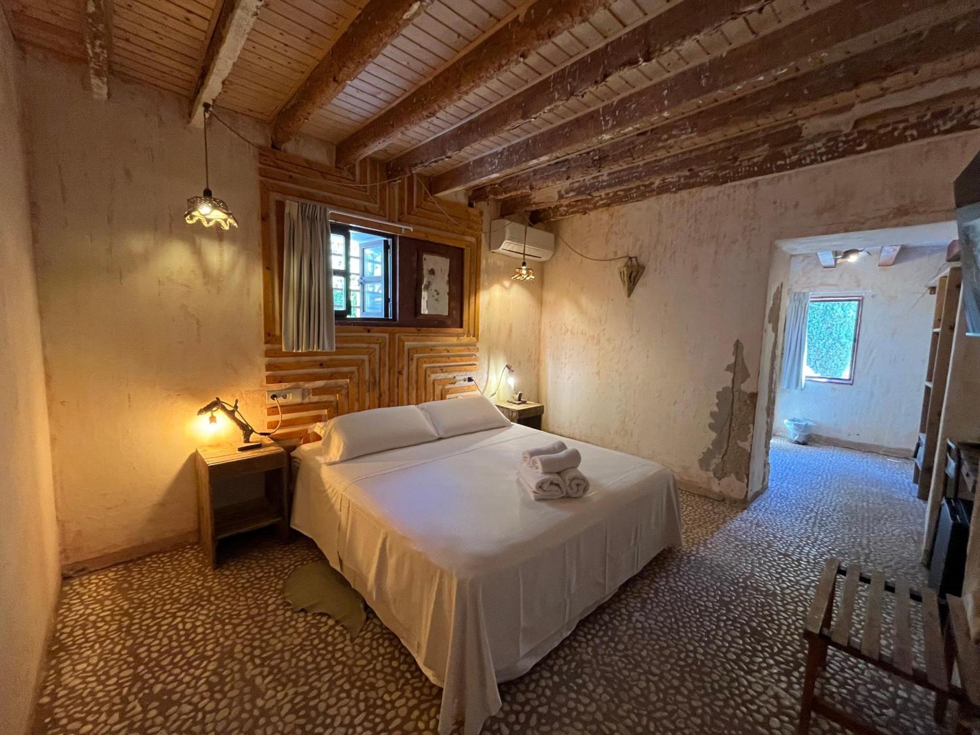 Boutique Hostal La Curandera De Salinas Sant Francesc de s'Estany Buitenkant foto